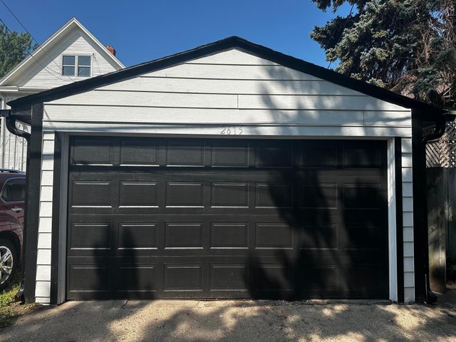 2615 Columbus Avenue, Minneapolis, MN 55407