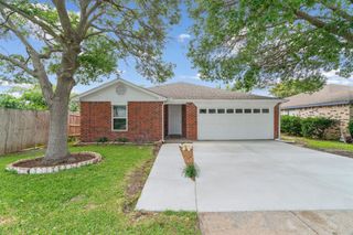 10105 Lone Eagle Drive, Fort Worth, TX 76108
