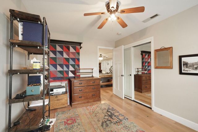 25988 N Sowles Rd, Acampo, CA 95220