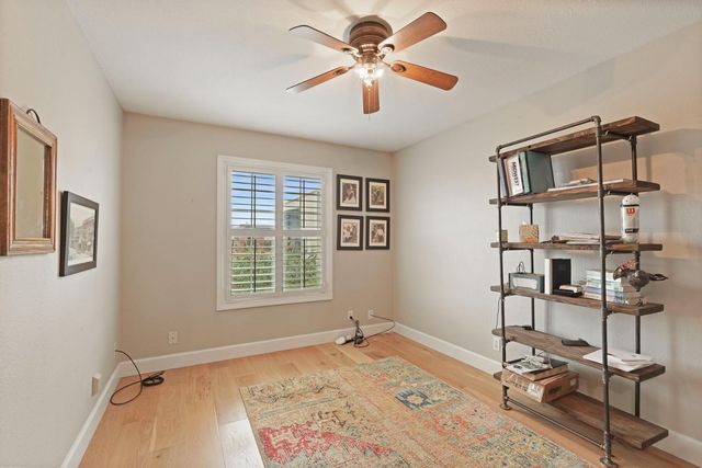 25988 N Sowles Rd, Acampo, CA 95220