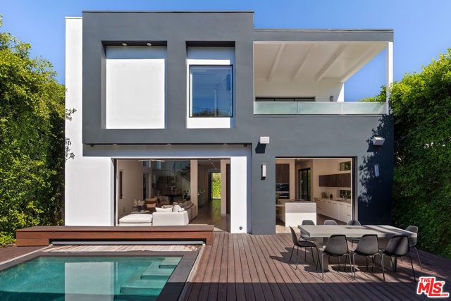 1609 N Stanley Avenue, Los Angeles, CA 90046