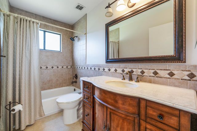 22 Walcott Drive, Boynton Beach, FL 33426