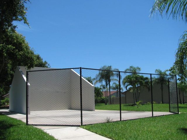 22 Walcott Drive, Boynton Beach, FL 33426