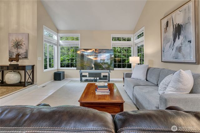 8313 61st Street Ct W, University Place, WA 98467