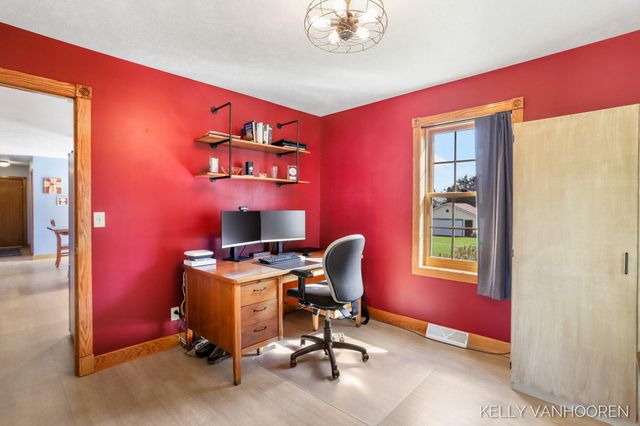 6458 Pleasant Valley Drive SW, Byron Center, MI 49315