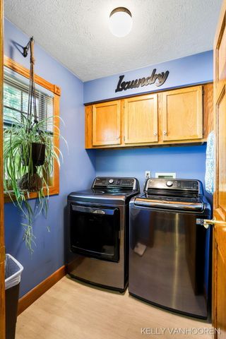 6458 Pleasant Valley Drive SW, Byron Center, MI 49315