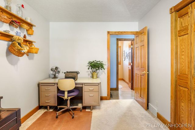 6458 Pleasant Valley Drive SW, Byron Center, MI 49315