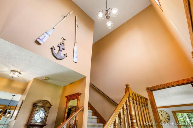 6458 Pleasant Valley Drive SW, Byron Center, MI 49315