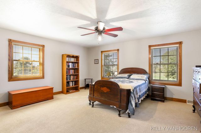 6458 Pleasant Valley Drive SW, Byron Center, MI 49315