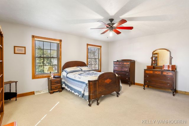 6458 Pleasant Valley Drive SW, Byron Center, MI 49315