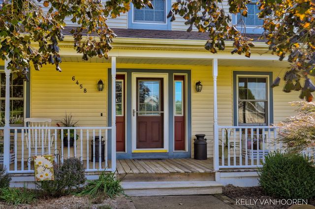 6458 Pleasant Valley Drive SW, Byron Center, MI 49315