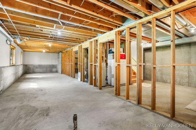 6458 Pleasant Valley Drive SW, Byron Center, MI 49315