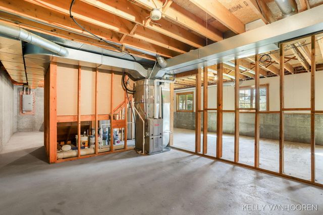 6458 Pleasant Valley Drive SW, Byron Center, MI 49315