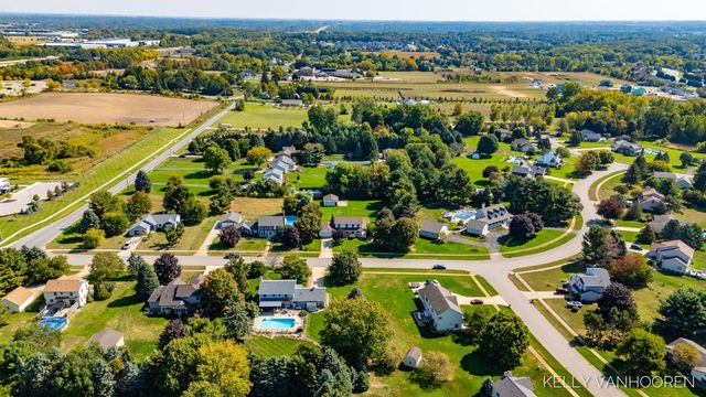 6458 Pleasant Valley Drive SW, Byron Center, MI 49315