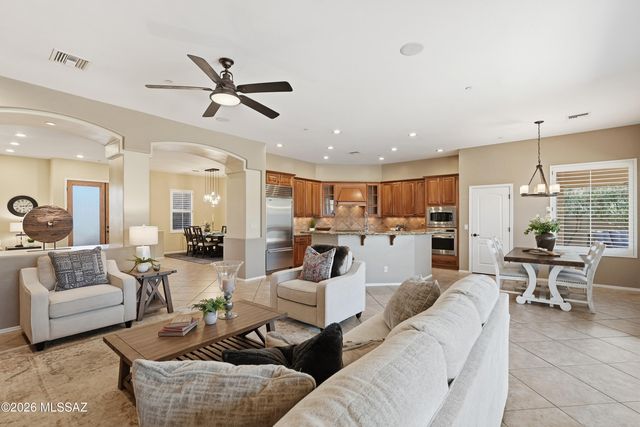 13805 N Keystone Springs Drive, Oro Valley, AZ 85755