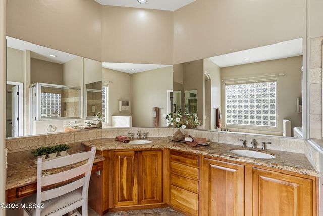 13805 N Keystone Springs Drive, Oro Valley, AZ 85755