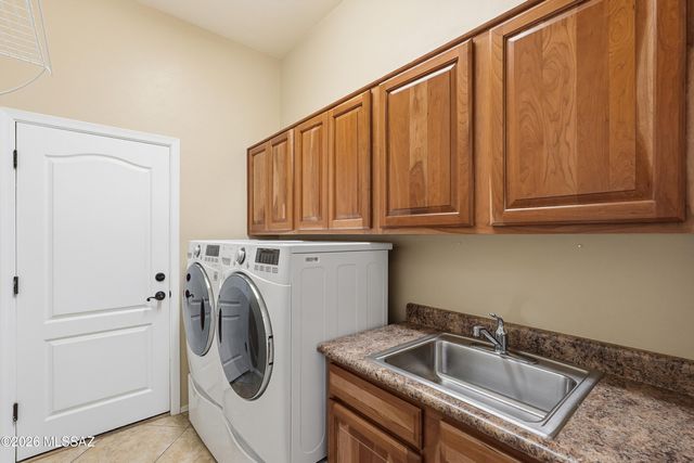 13805 N Keystone Springs Drive, Oro Valley, AZ 85755