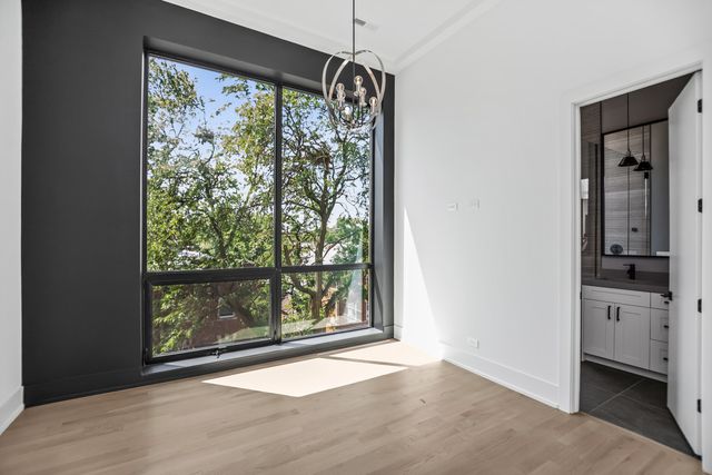 6556 S Minerva Avenue 4N, Chicago, IL 60637