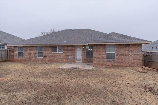 8016 Breezewood Drive, Oklahoma City, OK 73135