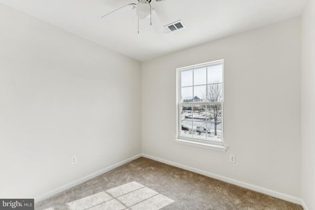 8406 HAMLIN ST, Lanham, MD 20706