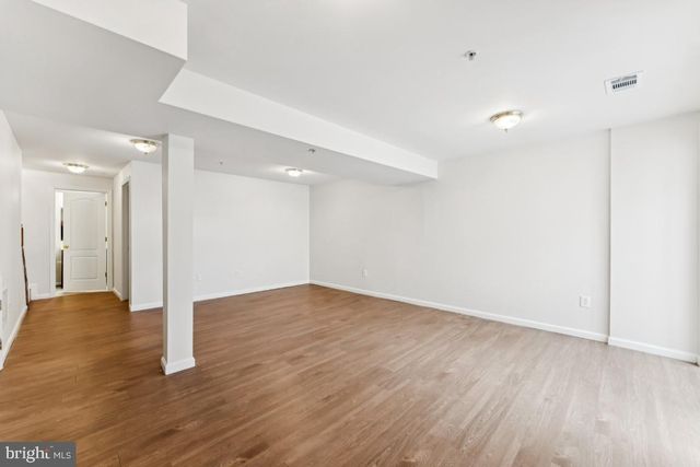 8406 HAMLIN ST, Lanham, MD 20706