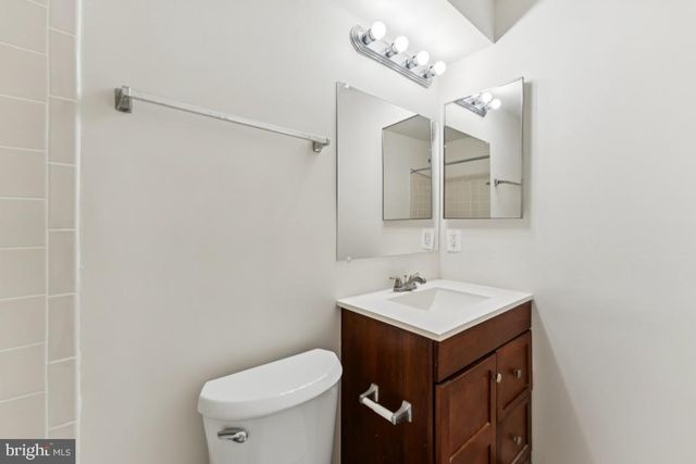 8406 HAMLIN ST, Lanham, MD 20706