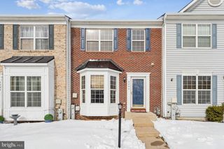 8406 HAMLIN ST, Lanham, MD 20706