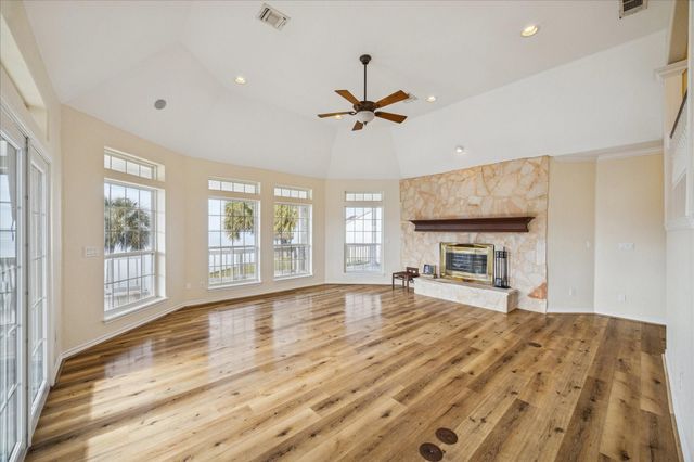 22621 Bay Point Drive, Galveston, TX 77554