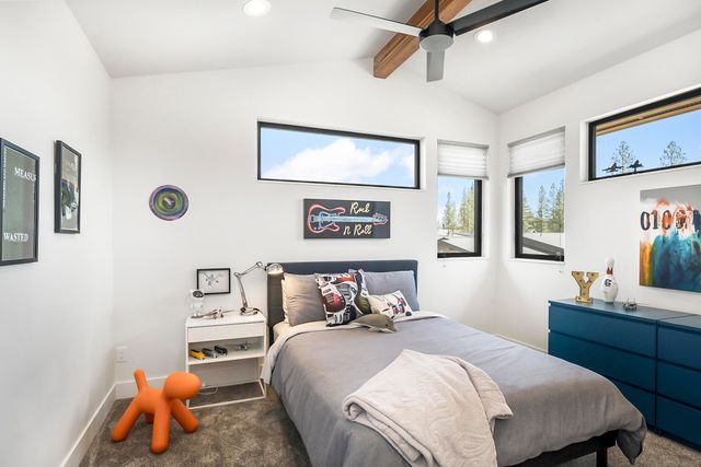 3112 NW Blodgett Way, Bend, OR 97703