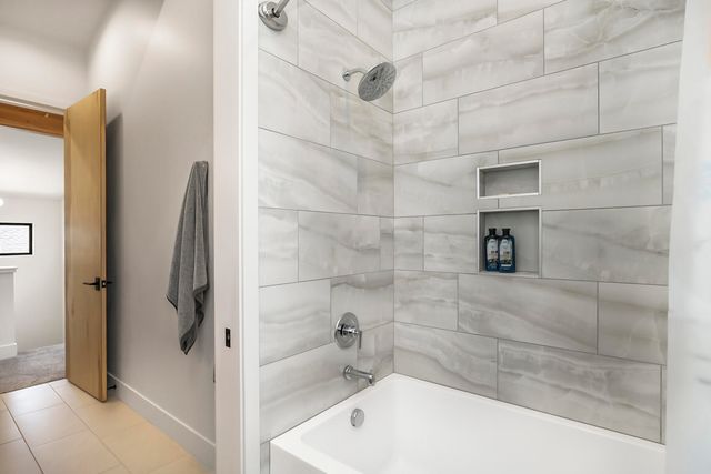 3112 NW Blodgett Way, Bend, OR 97703