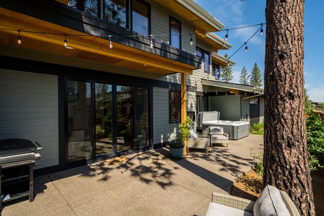 3112 NW Blodgett Way, Bend, OR 97703