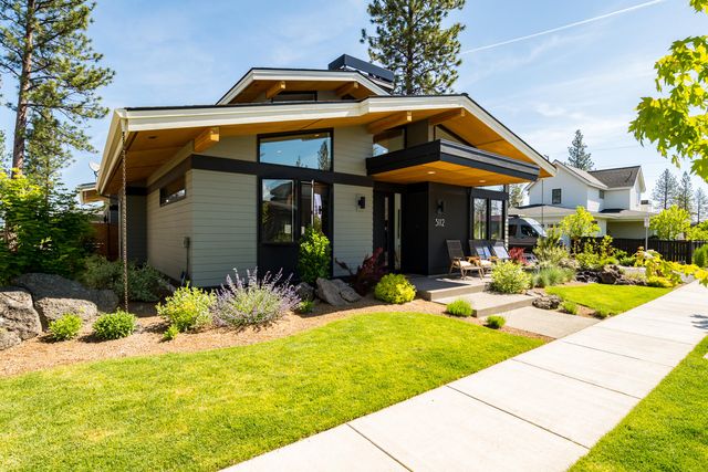 3112 NW Blodgett Way, Bend, OR 97703