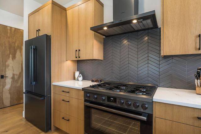 3112 NW Blodgett Way, Bend, OR 97703