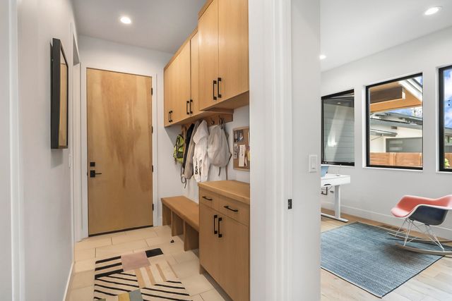 3112 NW Blodgett Way, Bend, OR 97703