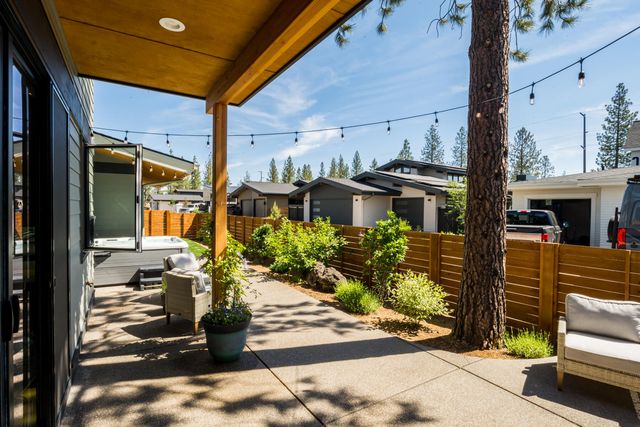 3112 NW Blodgett Way, Bend, OR 97703