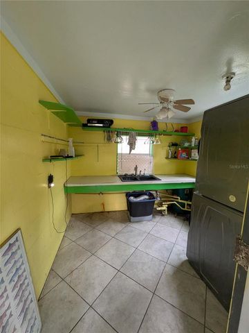 2007 E RAMPART STREET, Tampa, FL 33604