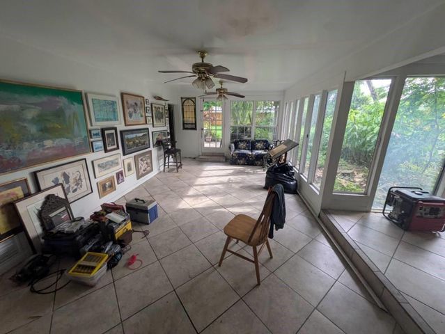 2007 E RAMPART STREET, Tampa, FL 33604