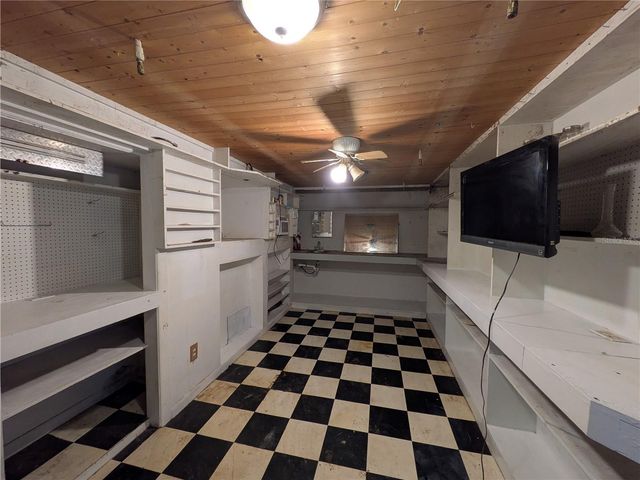 2007 E RAMPART STREET, Tampa, FL 33604