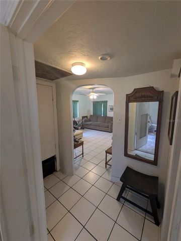 2007 E RAMPART STREET, Tampa, FL 33604