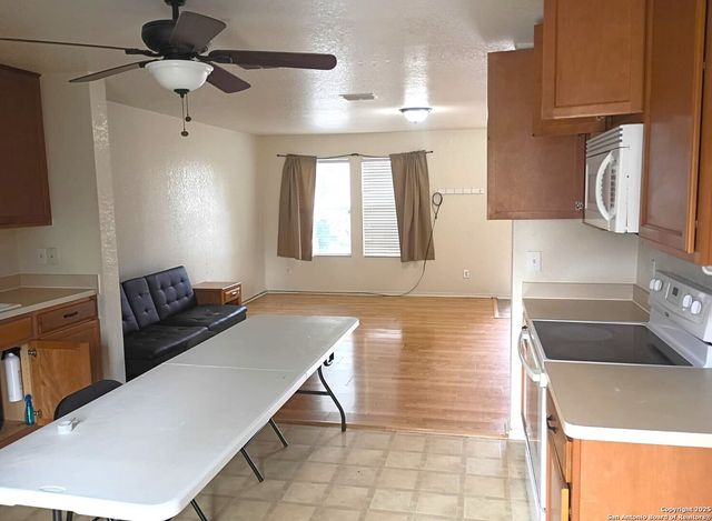 9866 Placid Bay, San Antonio, TX 78245