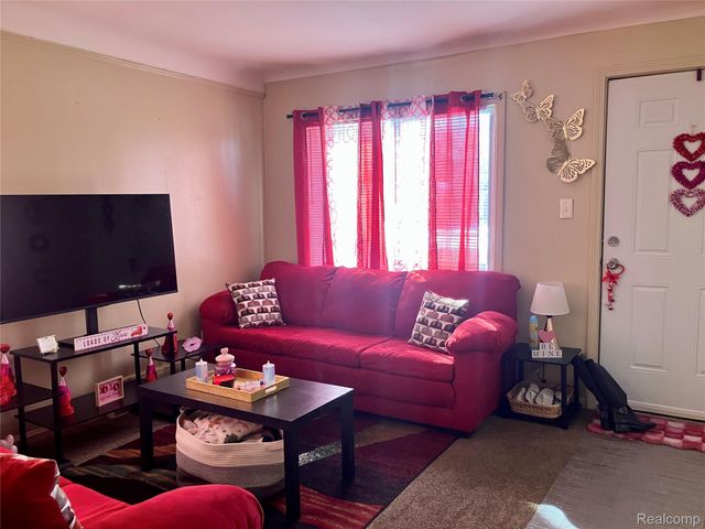 19780 Barlow Street, Detroit, MI 48205