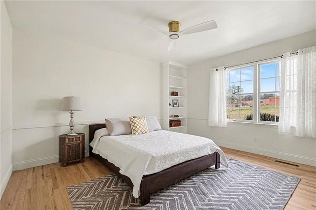 107 E Santa Fe Trail, Kansas City, MO 64145