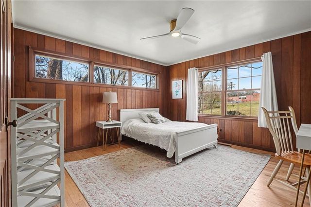 107 E Santa Fe Trail, Kansas City, MO 64145