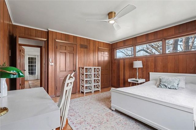 107 E Santa Fe Trail, Kansas City, MO 64145