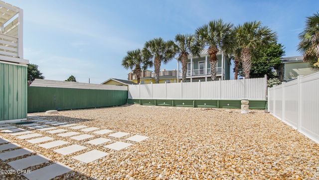 7213 Sunset Avenue, Panama City, FL 32408
