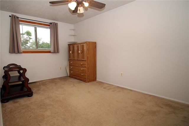 2883 Amy Drive, South Park, PA 15129