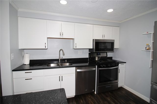 2883 Amy Drive, South Park, PA 15129