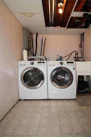2883 Amy Drive, South Park, PA 15129