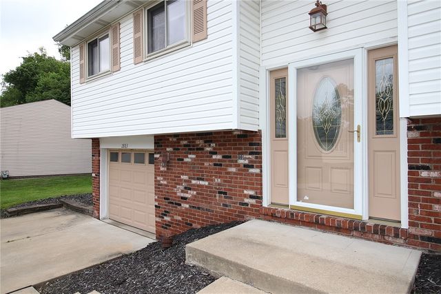 2883 Amy Drive, South Park, PA 15129