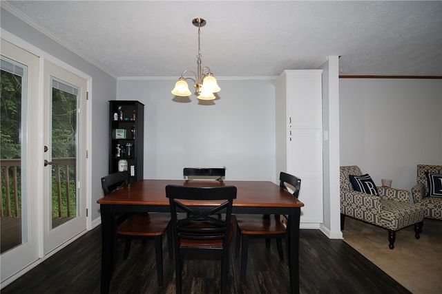 2883 Amy Drive, South Park, PA 15129